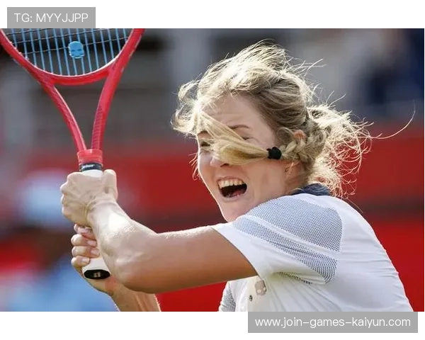 网球女王连生气都优雅!怒拍球拍像舞蹈